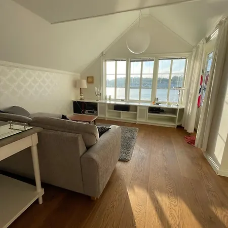 Kolbjornsvik Apartment *